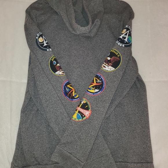 Authentic Buzz Aldrin NASA Gray Hoodie with Mission Patches - Picture 2 of 4